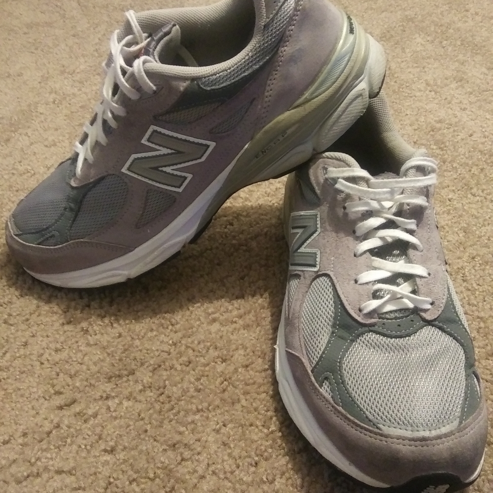 New Balance 990